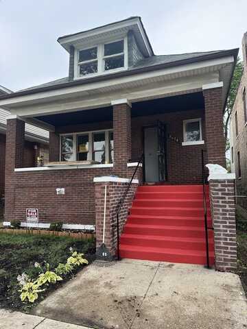 8634 S Carpenter Street, Chicago, IL 60620