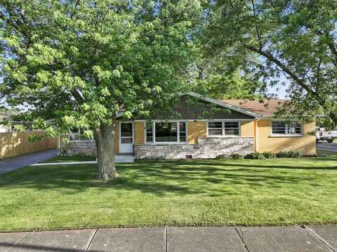 6411 W 88th Street, Oak Lawn, IL 60453