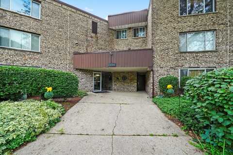2600 Brookwood Way, Rolling Meadows, IL 60008