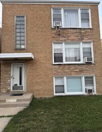 5910 W Higgins Avenue, Chicago, IL 60630