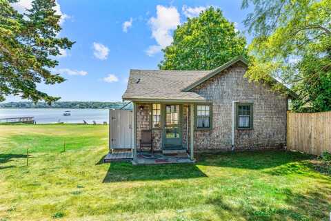 150 Old State Highway, Eastham, MA 02642