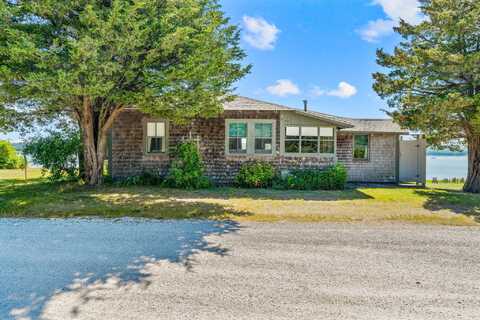 150 Old State Highway, Eastham, MA 02642