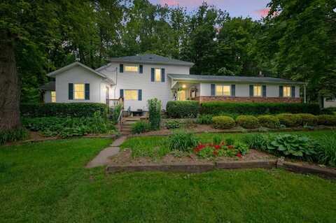 7955 Horn Road, Gambier, OH 43022