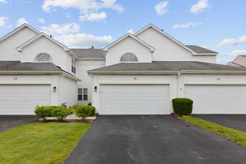 15 S Barton Trail, Batavia, IL 60510