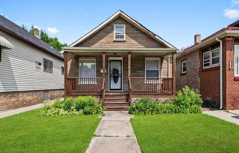 8627 S Essex Avenue, Chicago, IL 60617