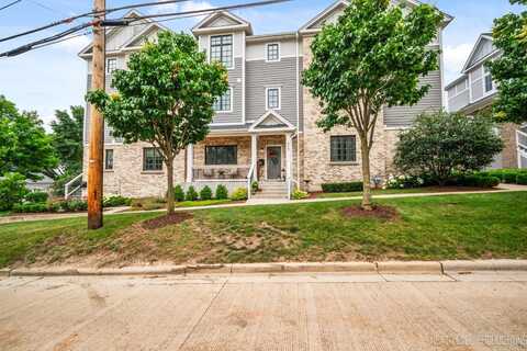 520 Ohio Avenue, Saint Charles, IL 60174
