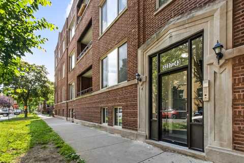 3237 W Sunnyside Avenue, Chicago, IL 60625