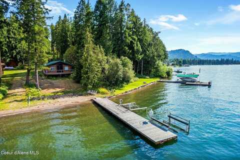 527 W Seneacquoteen, Priest River, ID 83856