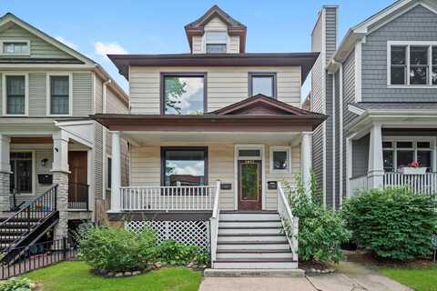 1911 W Newport Avenue, Chicago, IL 60657