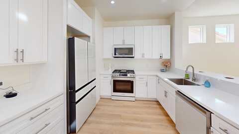 31105 Avenida La Gaviota, Cathedral City, CA 92234