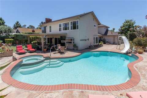 31032 Via Estenaga, San Juan Capistrano, CA 92675