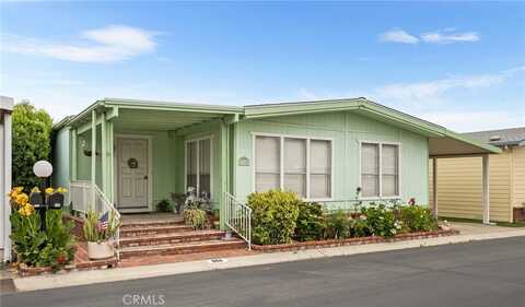 5200 Irvine Boulevard, Irvine, CA 92620