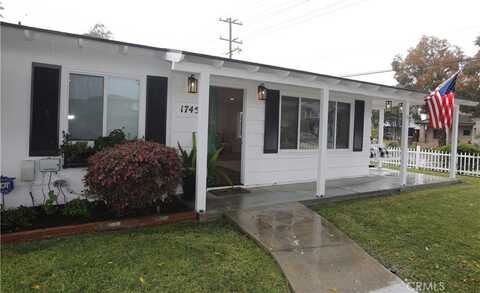 1745 Paloma Drive, Newport Beach, CA 92660