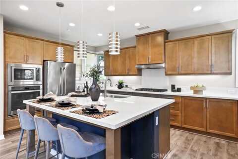7 Alienta Lane, Rancho Mission Viejo, CA 92694