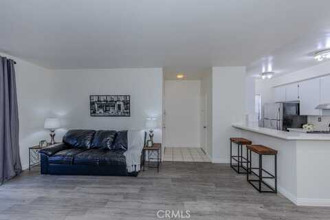 10590 Lakeside Drive N, Garden Grove, CA 92840
