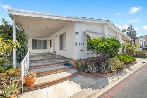 1919 W Coronet Avenue, Anaheim, CA 92801