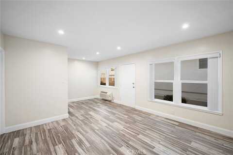 2930 Fairmount Avenue, La Crescenta, CA 91214