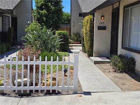 640 W 3rd Street, Tustin, CA 92780