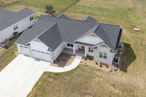 3149 Windsor Drive, Robins, IA 52328