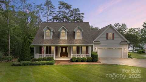 9372 Island Point Road, Sherrills Ford, NC 28673