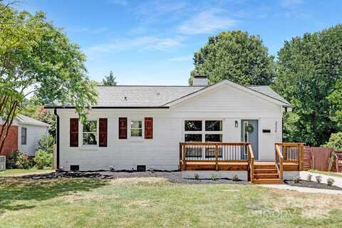 2324 Amesbury Avenue, Charlotte, NC 28205