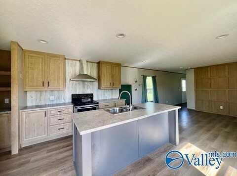 790 County Road 503, Hanceville, AL 35077