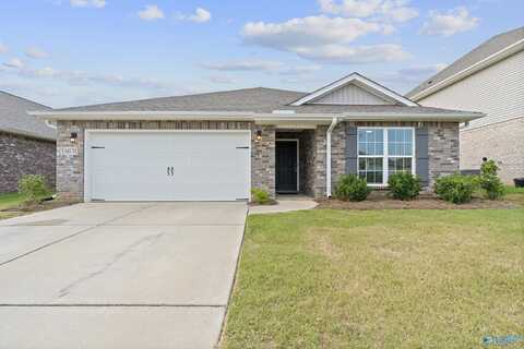 6070 Thorntons Way Circle NW, Huntsville, AL 35810