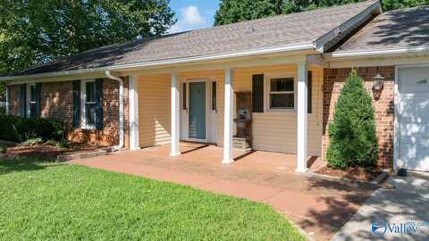 100 Pickering Circle, Meridianville, AL 35759