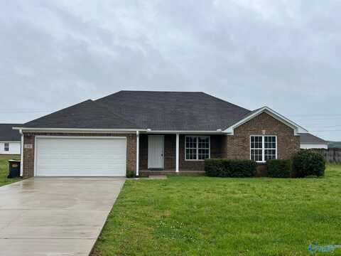 30 Cypress Drive, Decatur, AL 35603