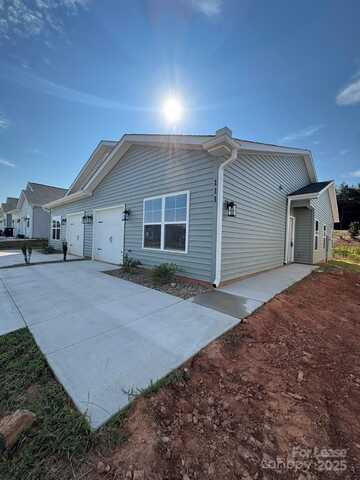 111 Brawley Villas Place, Mooresville, NC 28117