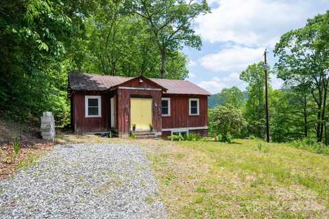 1712 Little Creek Road, Hot Springs, NC 28743