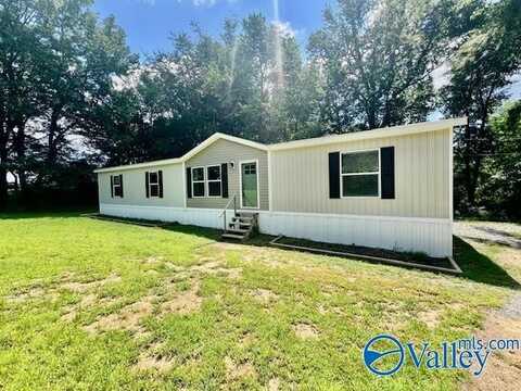 429 Argosy Road, Arab, AL 35016
