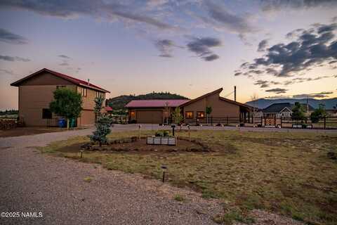 9090 E Providence Drive, Flagstaff, AZ 86004