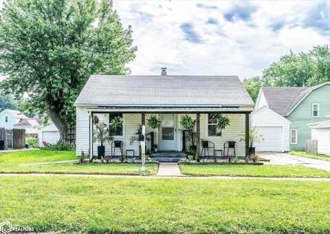 210 N Maple Avenue, Logan, IA 51546