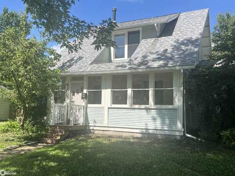 1110 S 5Th Street, Fairfield, IA 52556