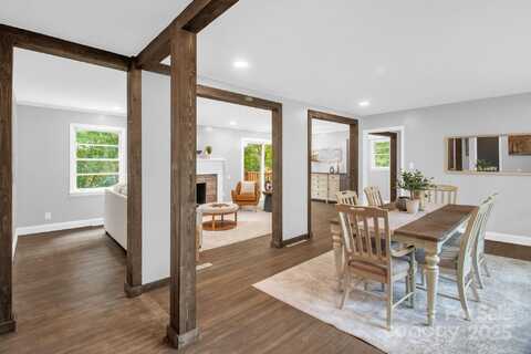1623 Lumarka Drive, Charlotte, NC 28212