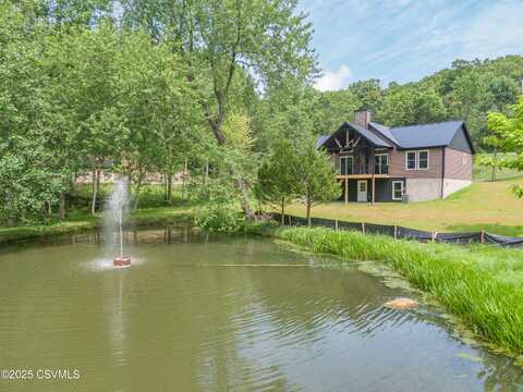 255 BOYER HL Road, Sunbury, PA 17801