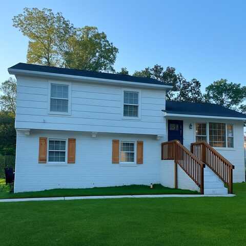 3428 Plaza Lane, North Charleston, SC 29420