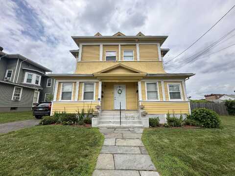21 Hart Street, New Britain, CT 06052