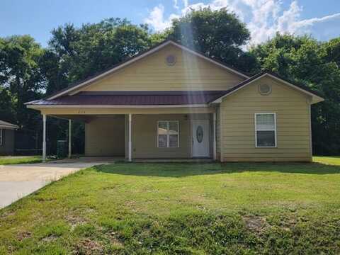 213 N Carter, Okolona, MS 38860