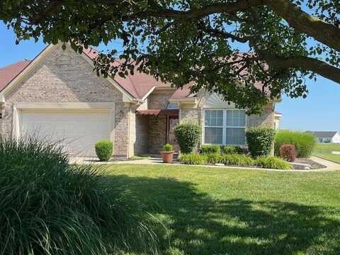 319 Sambor Court, Piqua, OH 45356