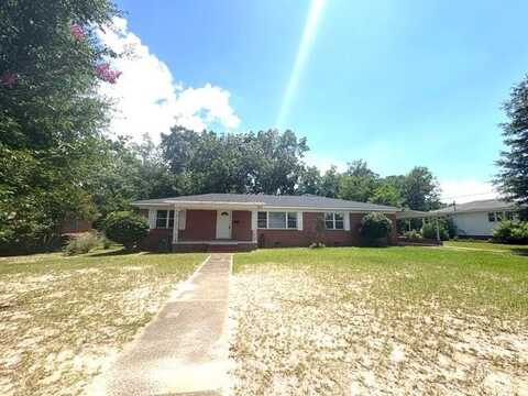 119 Crescent Dr., Enterprise, AL 36330