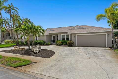 2773 Seabreeze Drive South, Gulfport, FL 33707