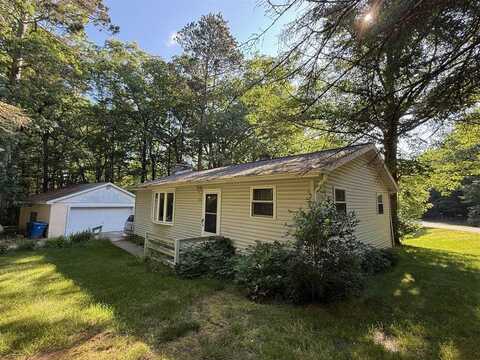 219 Russell, Houghton Lake, MI 48629