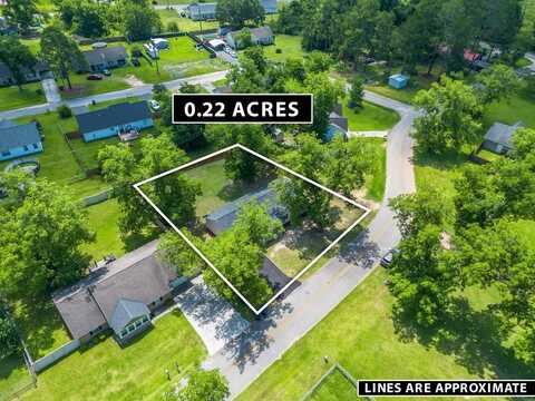 117 Royal Cir, Fitzgerald, GA 31750