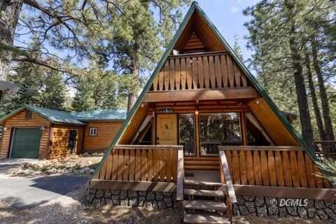 880 E Ridge Dr, Duck Creek Village, UT 84762