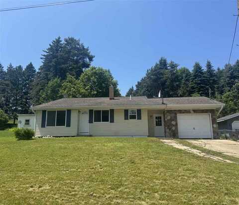 9117 Park, Ellsworth, MI 49727