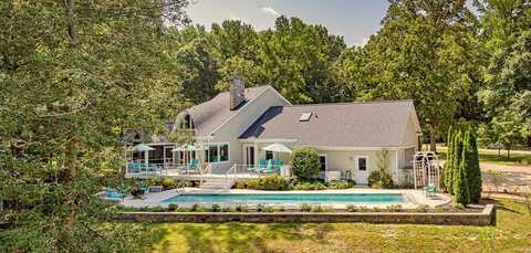 230 Breezy Point Road, White Stone, VA 22578