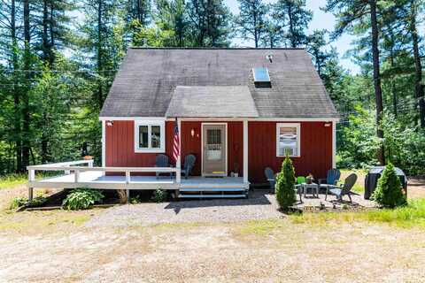 42 Indian Trail, Tamworth, NH 03886