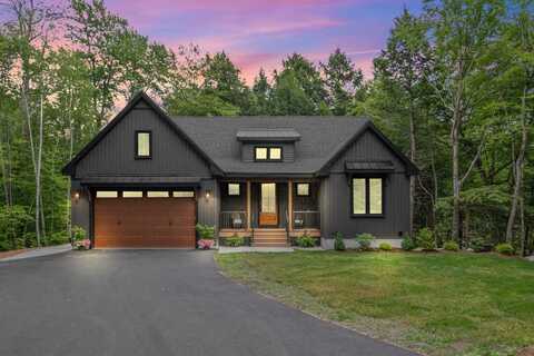 44 Valley Road, CTR Tuftnboro, NH 03816